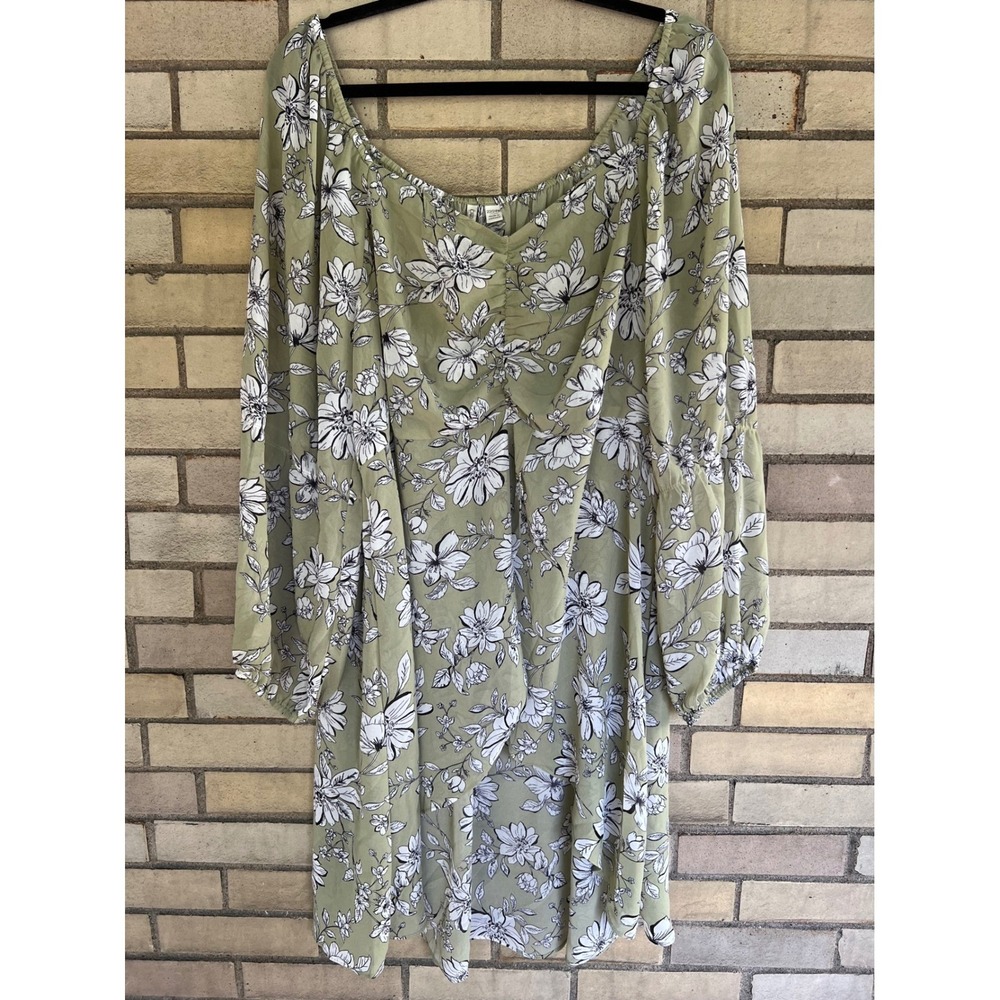 Cato Sage Green Floral Long Sleeve Ruched High Low Top Plus Size 22/24W